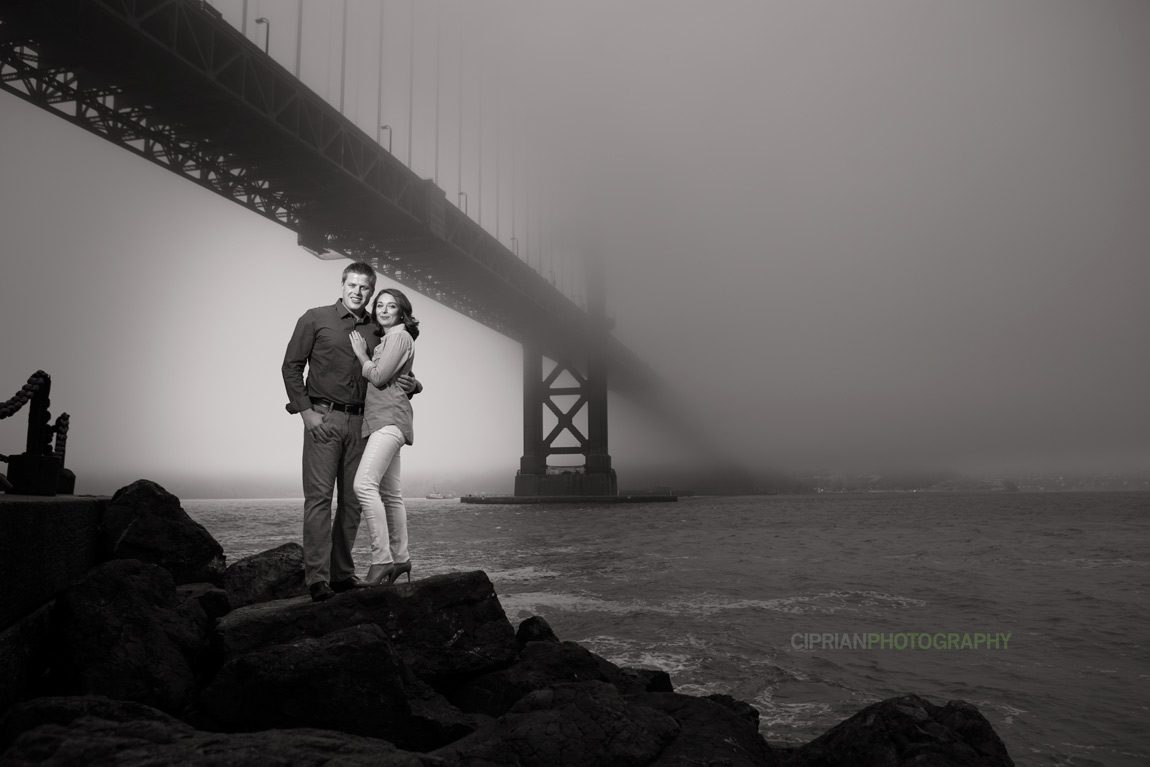 23-Golden-Gate-engagement-photos