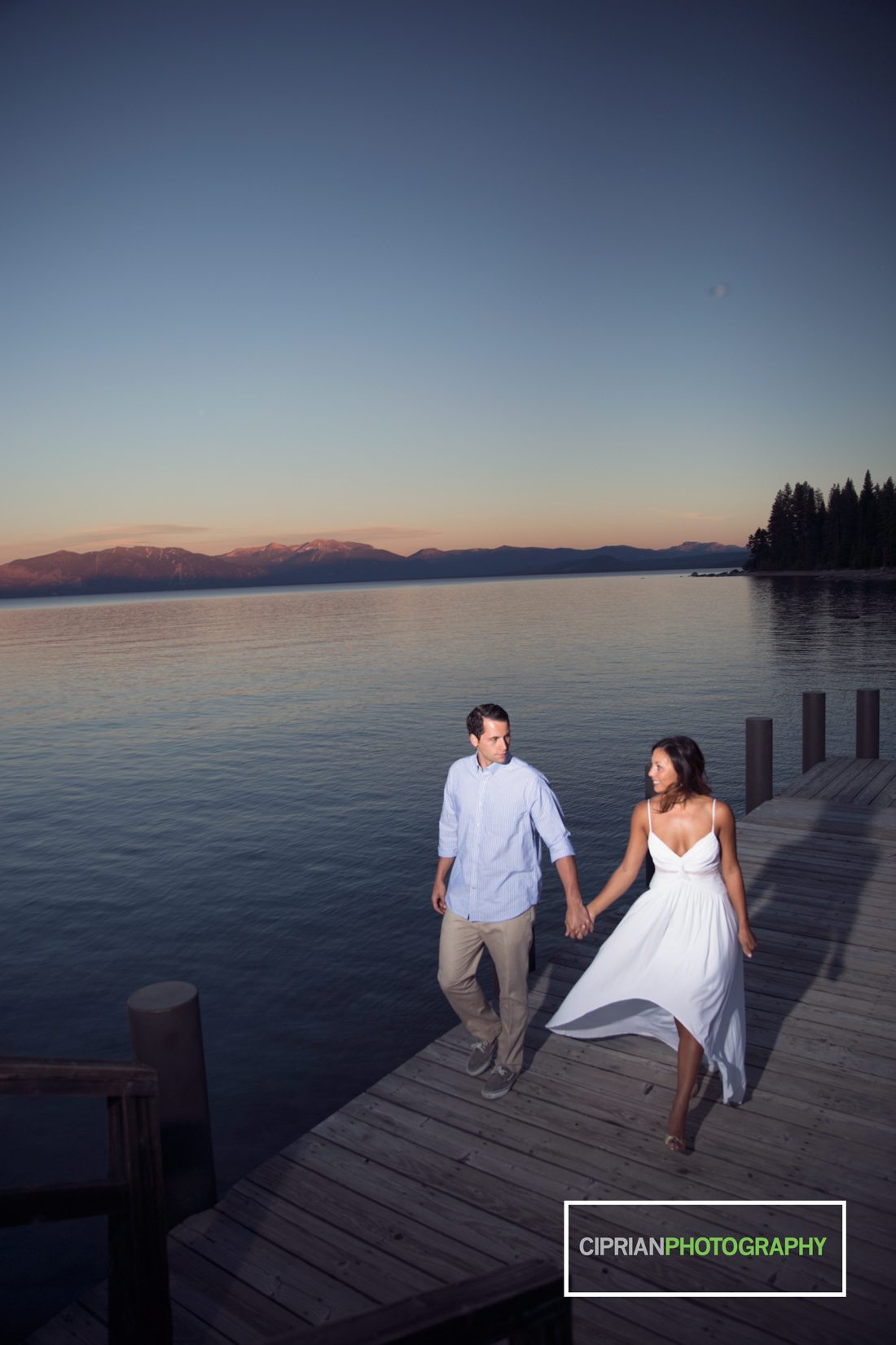 26-Tahoe-engagement-photos